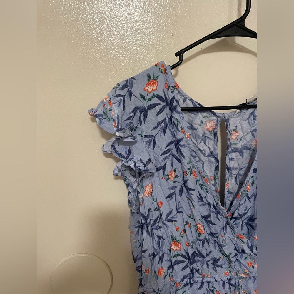 ✨American Eagle Floral Romper Size L - Picture 3 of 9